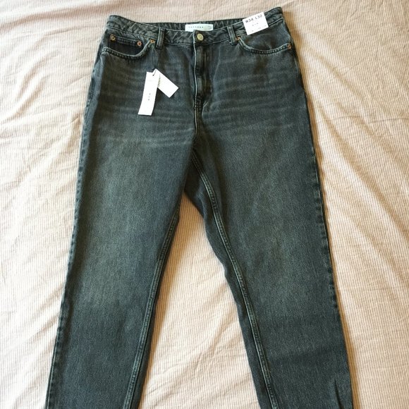 NWT Topshop Washed Black Mom Jeans W34 L32 - Picture 2 of 4